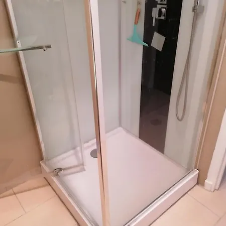 Couette-café Un étage Rien Que Pour Vous Dans Notre Maison 3*